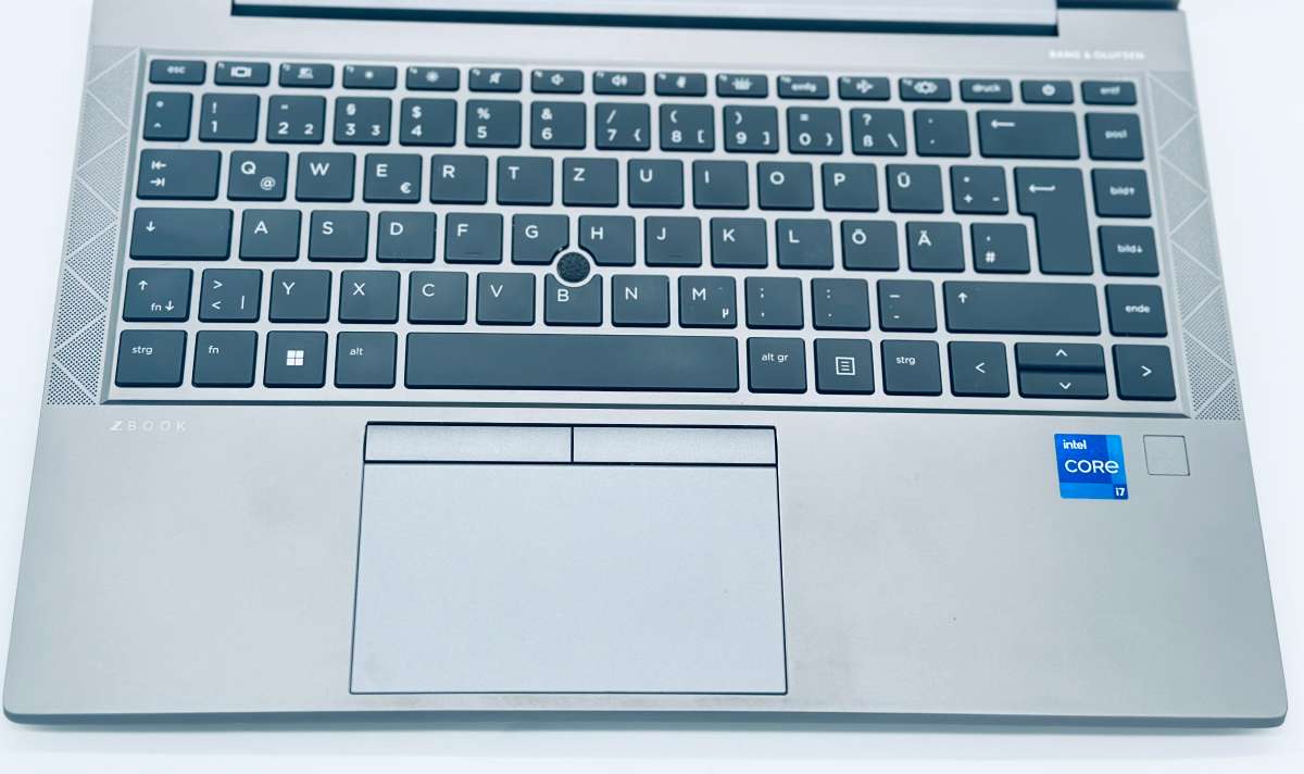 HP ZBook Firefly 14 G8 Mobile Workstation | i7-1165G7 | 32GB RAM | 512GB SSD | 14" Full HD | Windows 11 Pro | Garantie