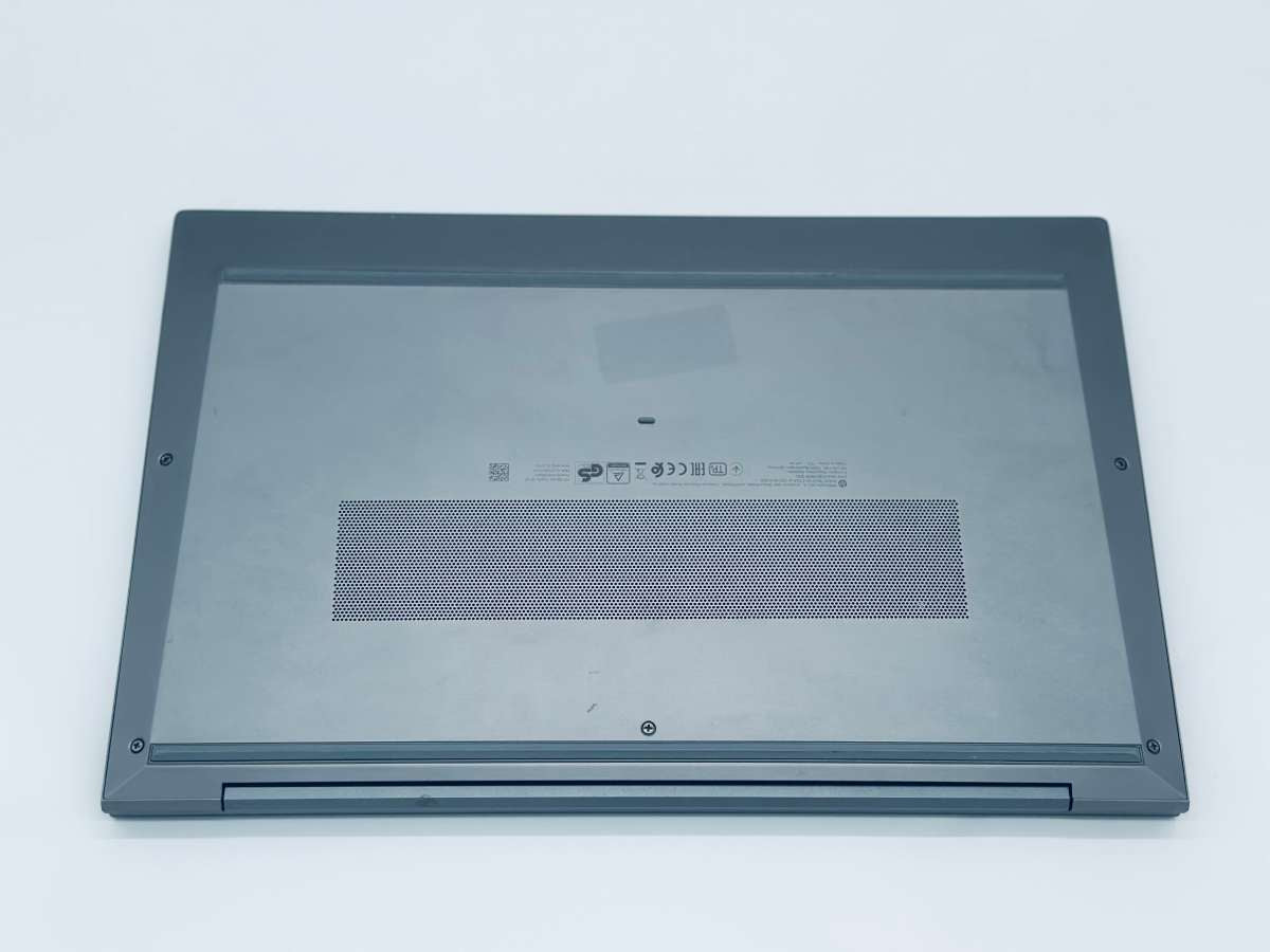 HP ZBook Firefly 15 G7 Mobile Workstation | i5-10210U | 8GB RAM | 256GB SSD | NVIDIA Quadro P520 4GB | 15,6" Full HD | Windows 11 | Garantie